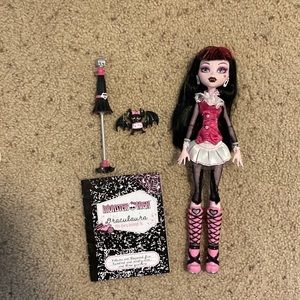 Draculaura Monster High Doll
